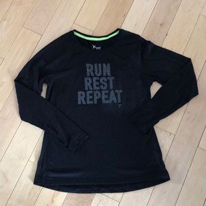 Old Navy Active S Long-sleeve T-shirt